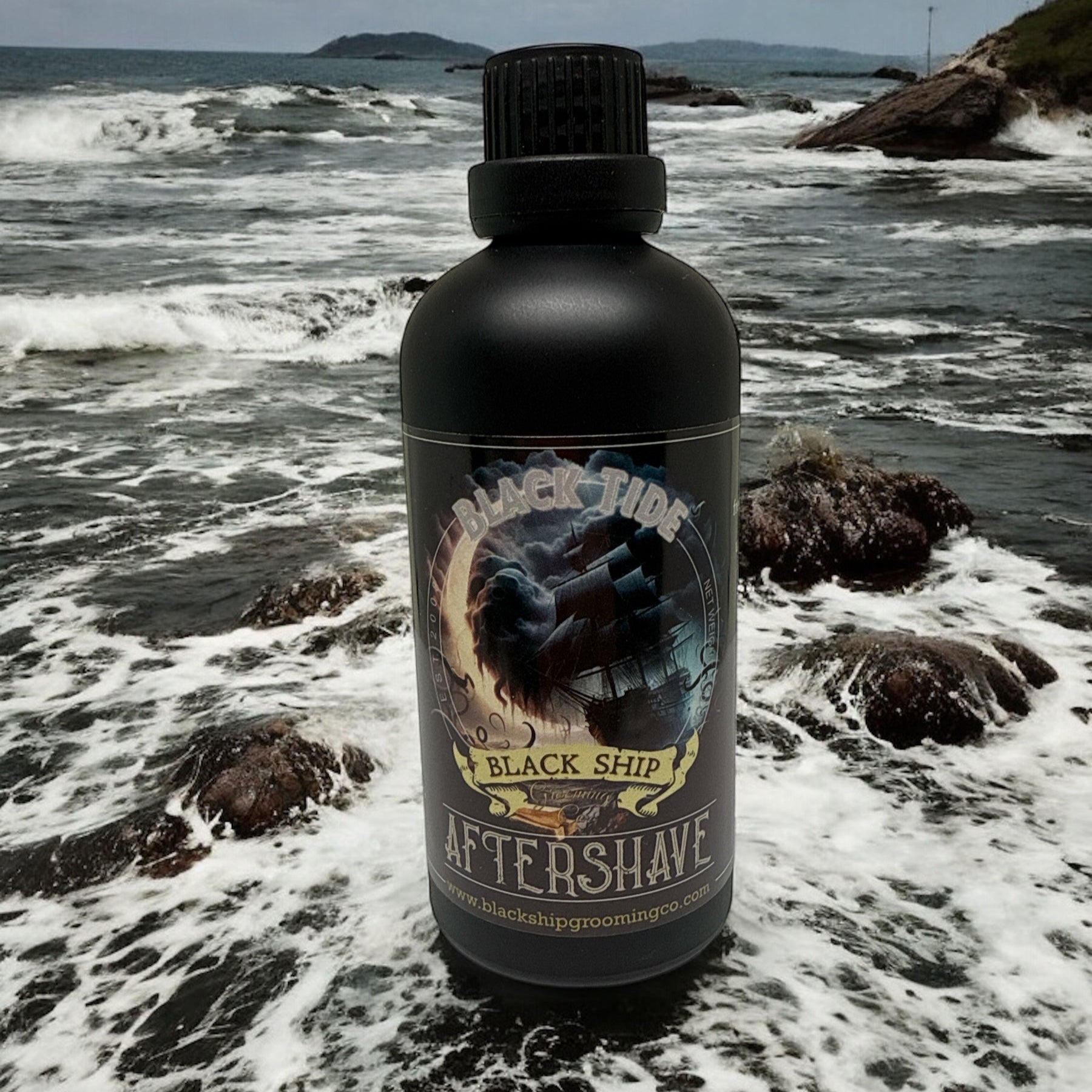 Black tide after shave in our iconic black aftershave glass bottle
